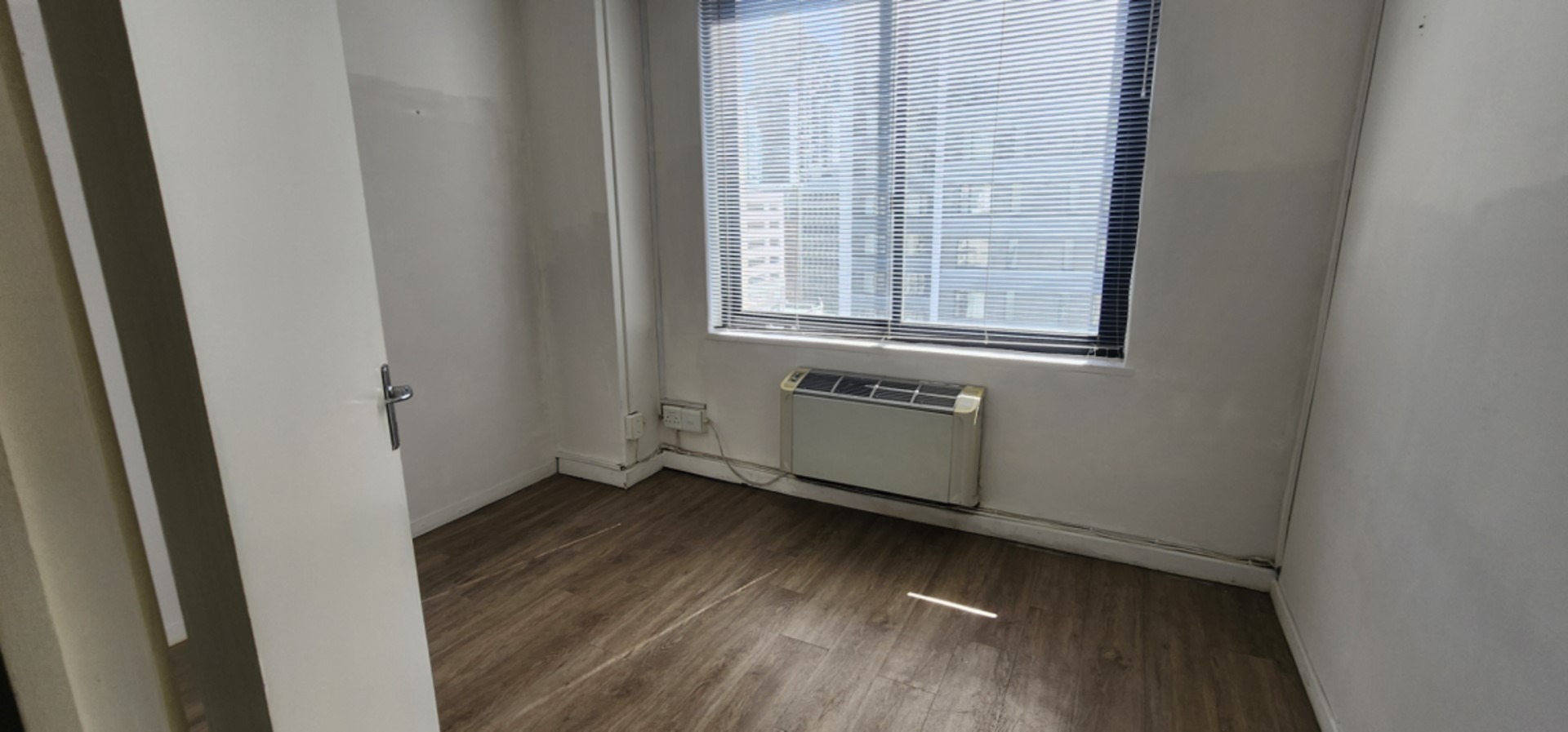 To Let commercial Property for Rent in Cape Town City Centre Western Cape